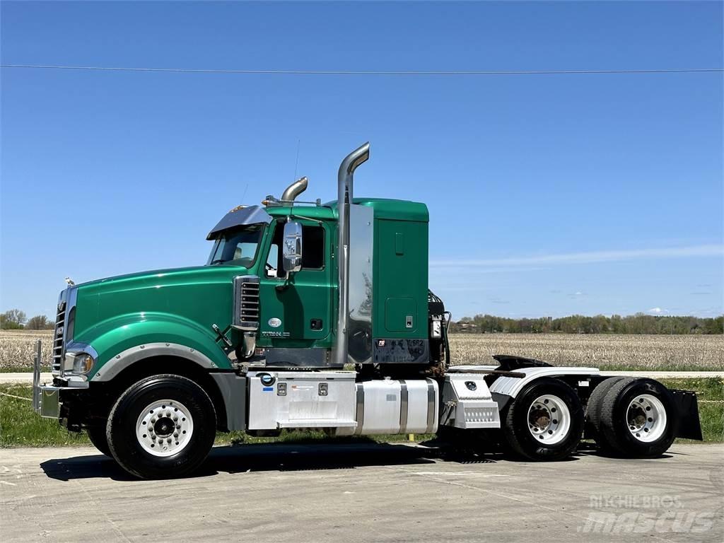 Mack Titan TD713 트랙터 유닛