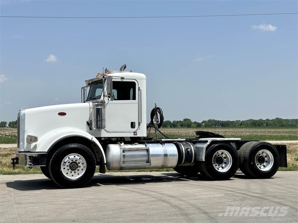 Peterbilt 367 트랙터 유닛