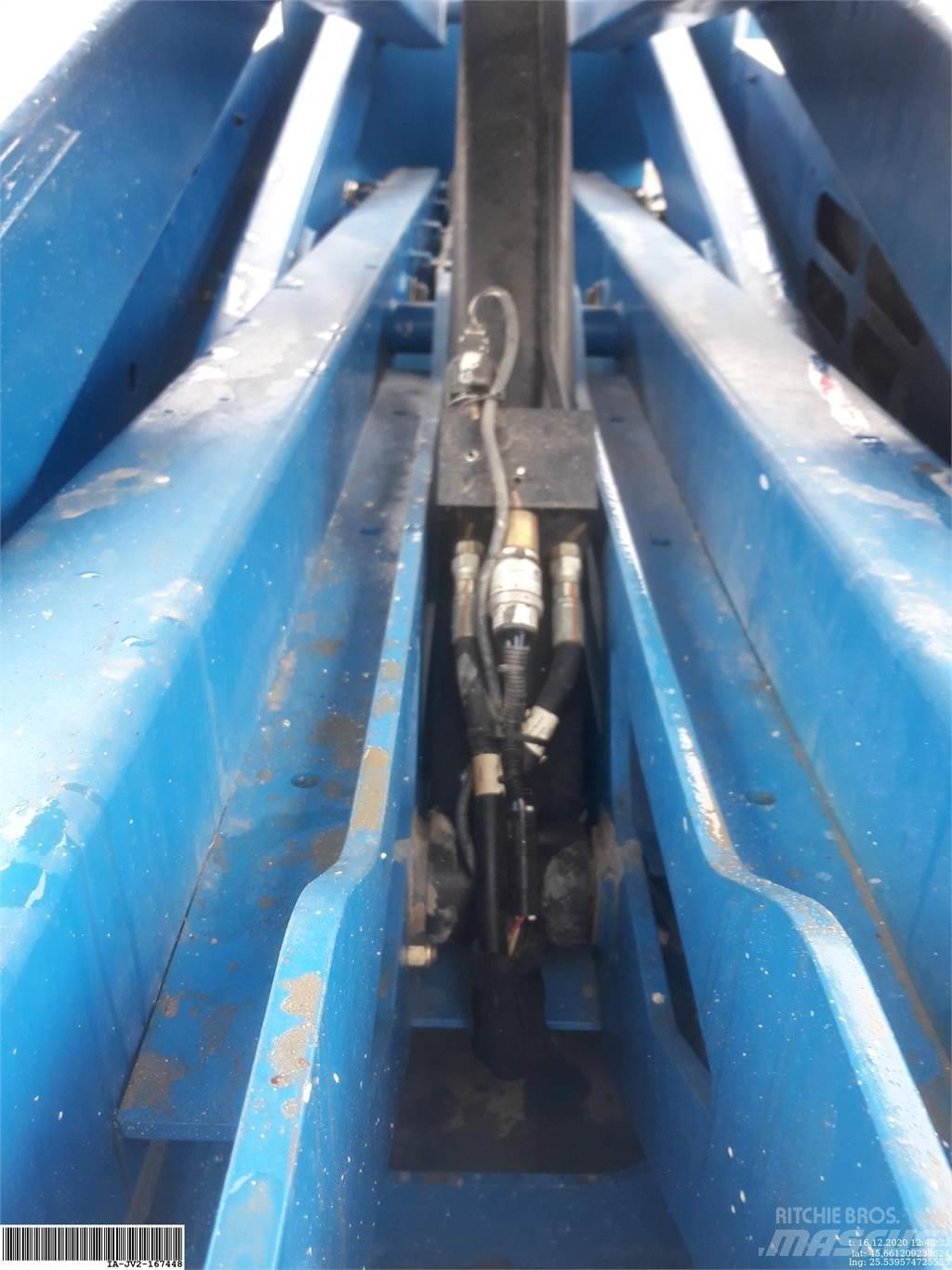 Genie GS3369RT 가위형 리프트