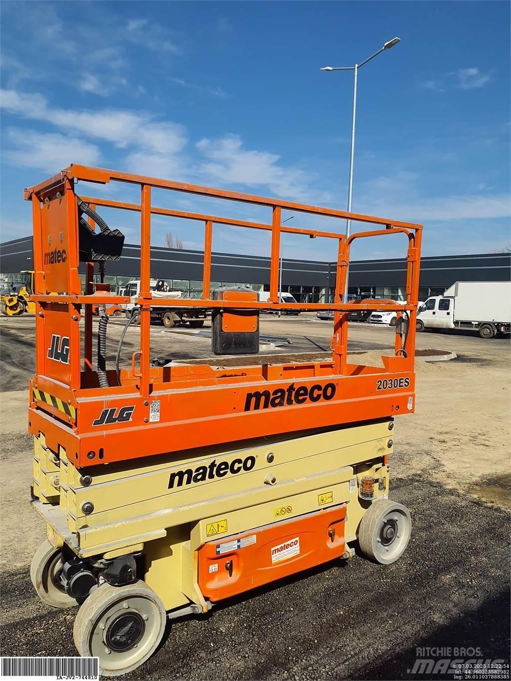 JLG 2032ES 가위형 리프트