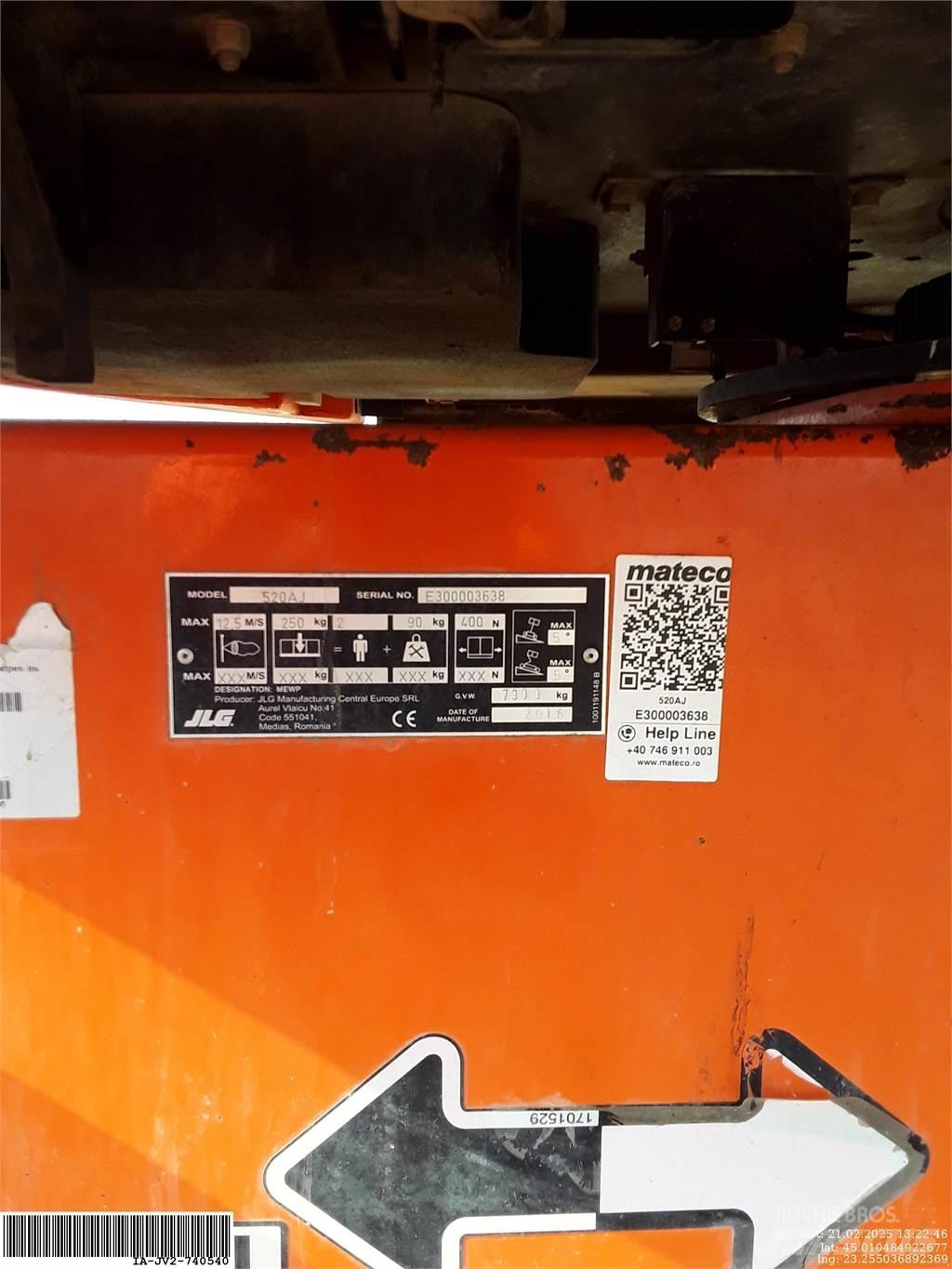 JLG 520AJ 관절형 전동이동 리프트