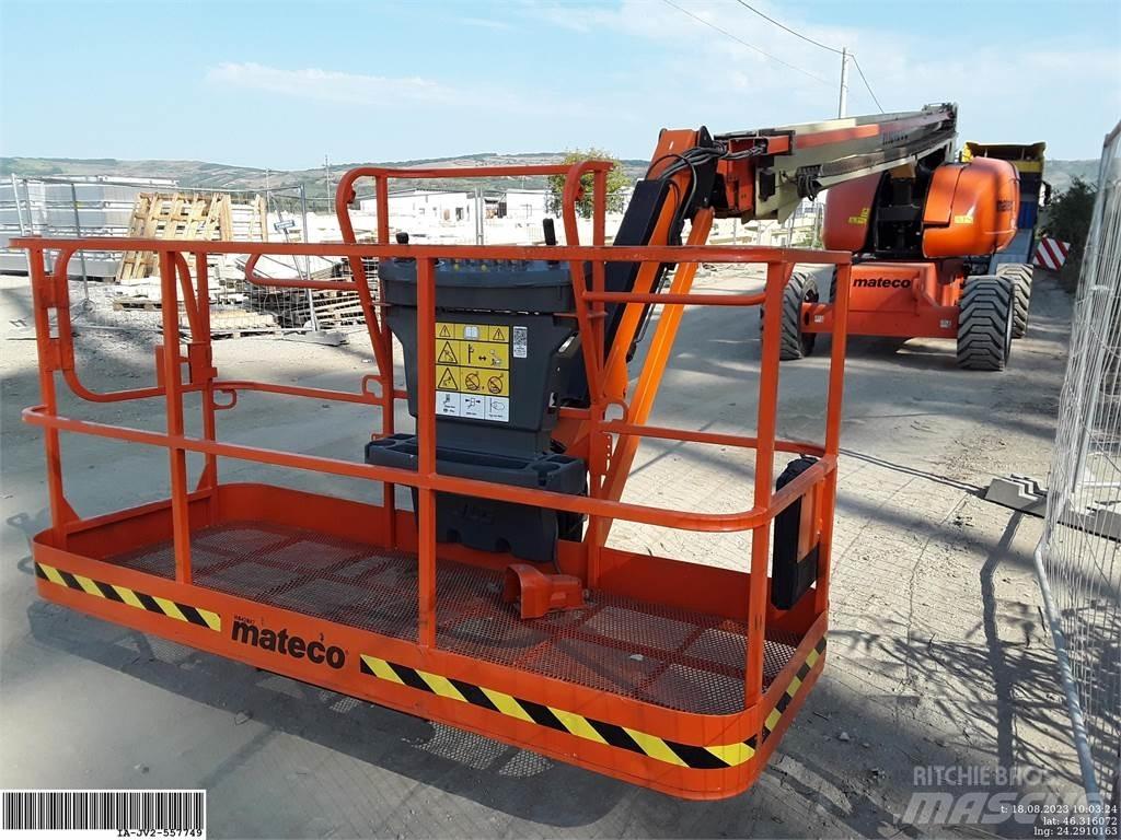 JLG 860SJ 관절형 전동이동 리프트