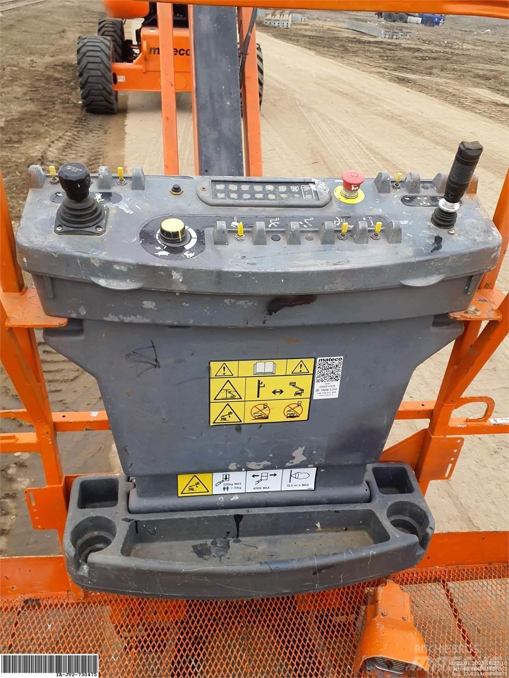 JLG 860SJ 관절형 전동이동 리프트