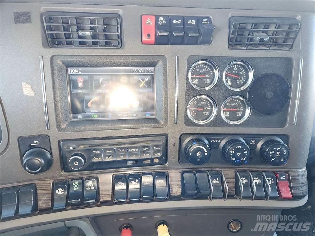 Kenworth T680 트랙터 유닛