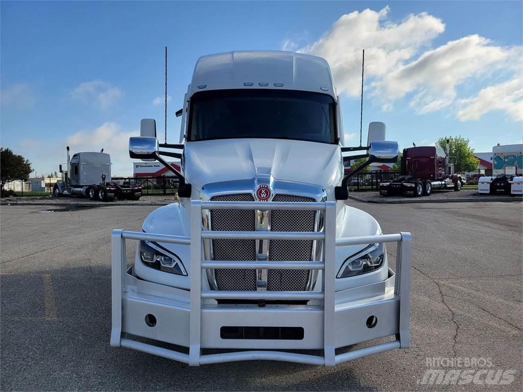 Kenworth T680 트랙터 유닛