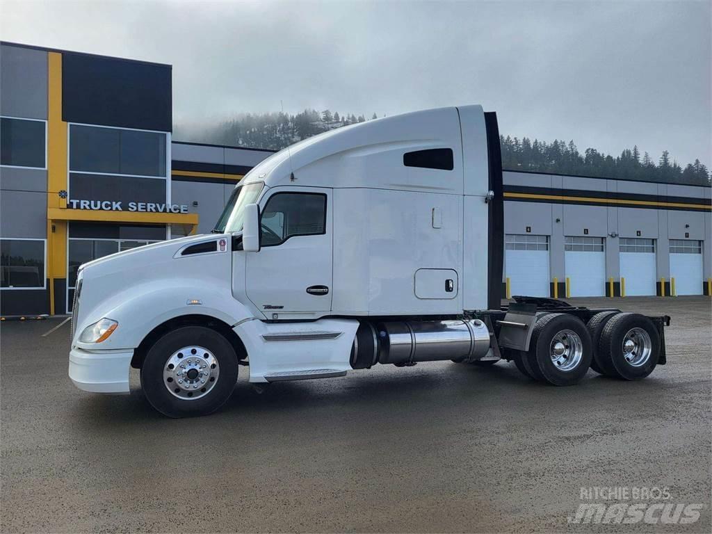 Kenworth T680 새시 운전실 트럭