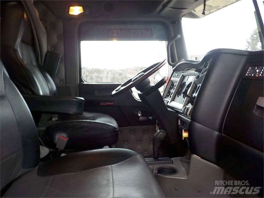 Kenworth T800 새시 운전실 트럭