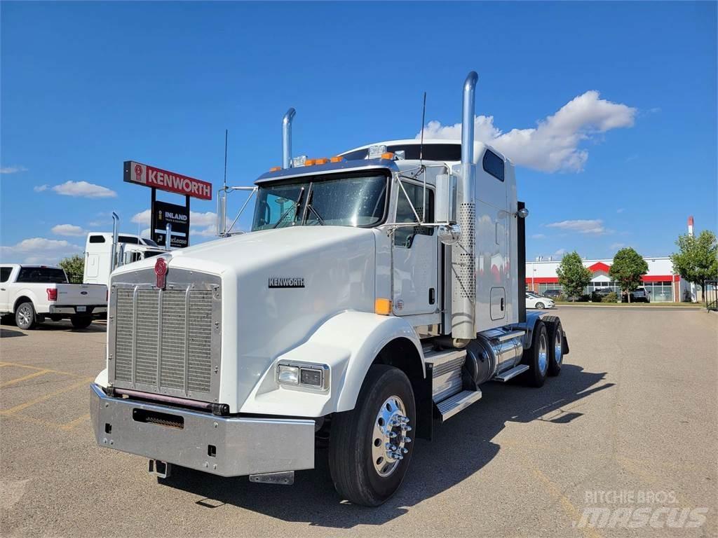 Kenworth T800 트랙터 유닛