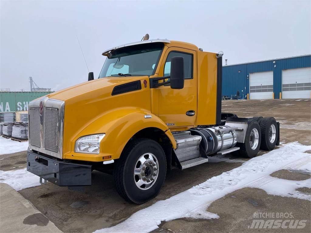 Kenworth T880 트랙터 유닛