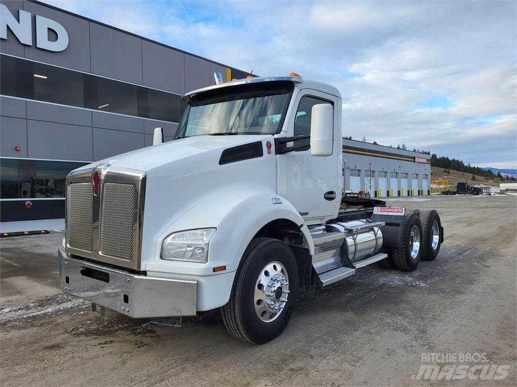 Kenworth T880 트랙터 유닛