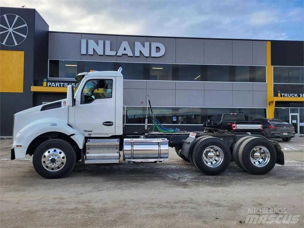 Kenworth T880 트랙터 유닛
