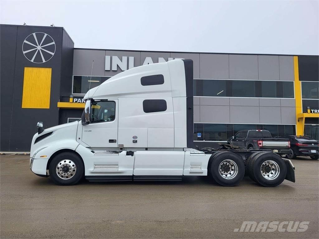 Volvo VNL 760 새시 운전실 트럭