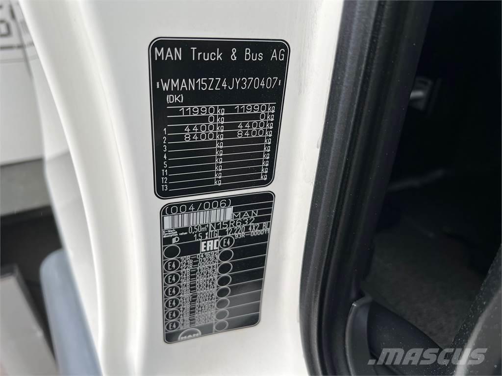 MAN TGL 12.220 탑차 트럭