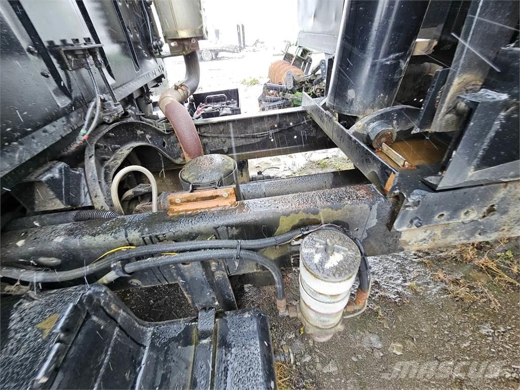 Ford L9000 기타 부품  