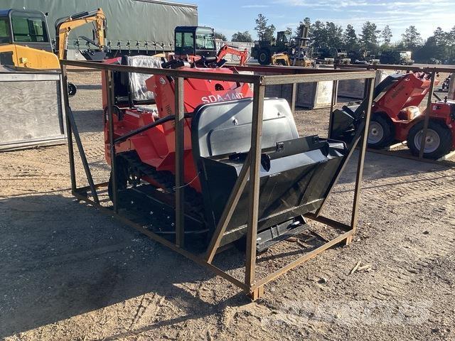 AGT SDA-140T 궤도식 로우더