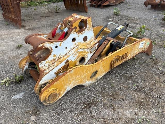 AMI  대형 굴삭기 29톤 이상