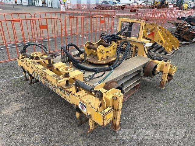  AWI FCM TR2 철로 유지보수 장비