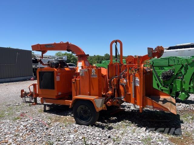 Bandit 18XP 톱밥제조기