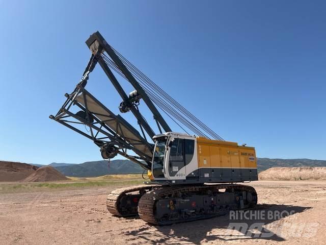 Bauer MC86 트랙 크레인