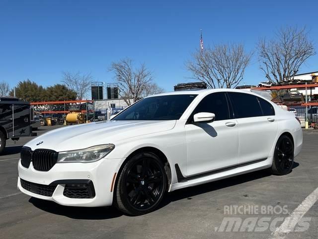 BMW 750I 자동차