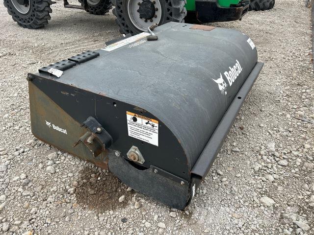 Bobcat  도로 청소차