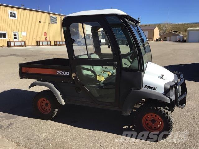 Bobcat 2200 다목적 장비