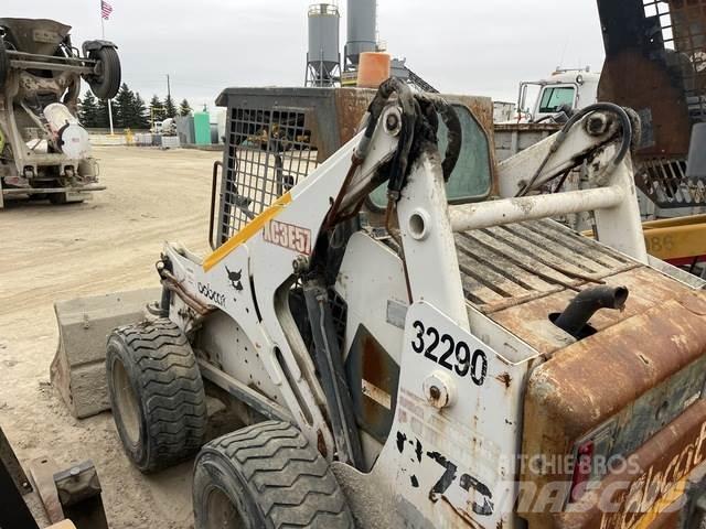 Bobcat 873  스키드로더