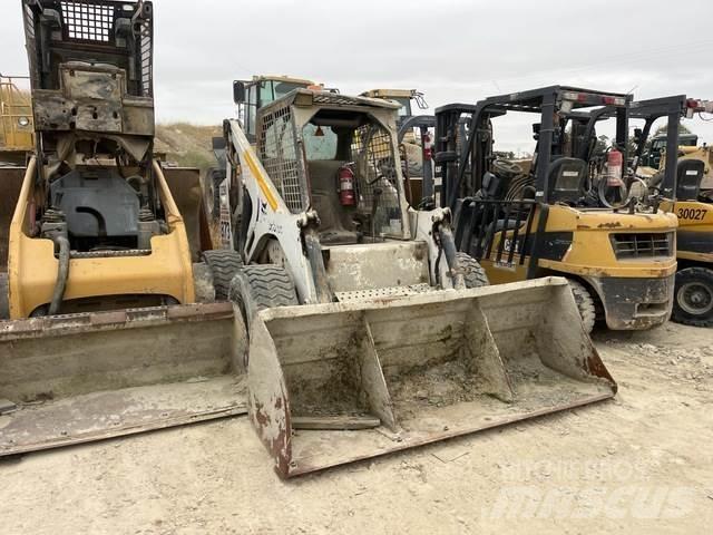 Bobcat 873  스키드로더