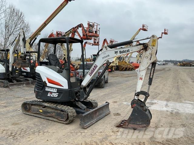Bobcat E26 대형 굴삭기 29톤 이상