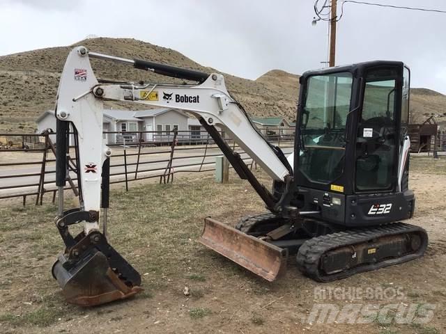 Bobcat E32i 대형 굴삭기 29톤 이상