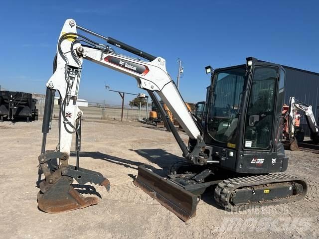 Bobcat E35 대형 굴삭기 29톤 이상