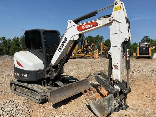 Bobcat E42 대형 굴삭기 29톤 이상