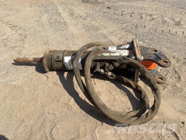 Bobcat HB280 브레이커