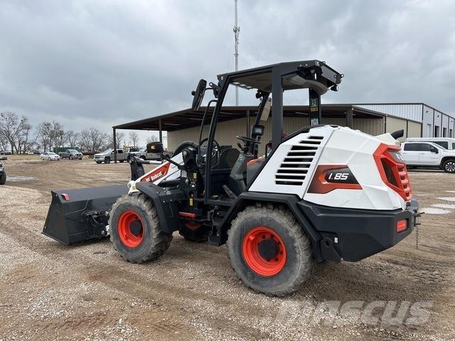 Bobcat L85  휠로우더