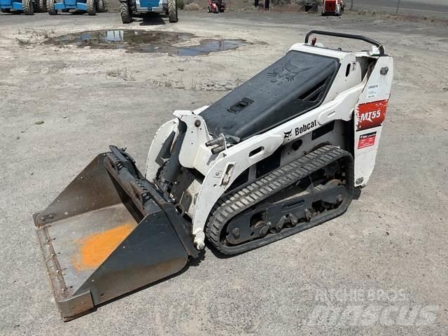 Bobcat MT55  스키드로더