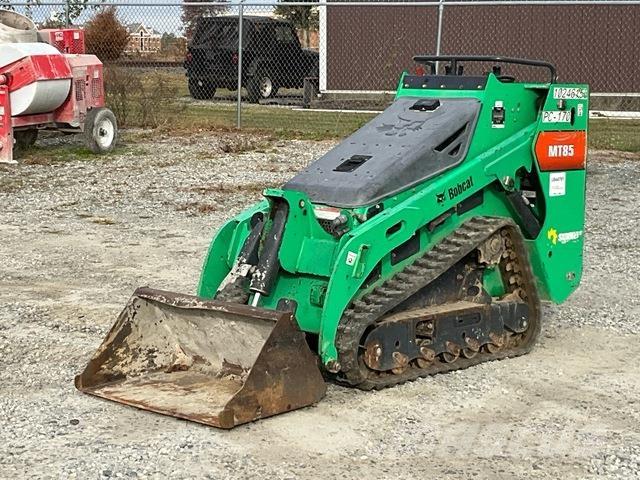 Bobcat MT85  스키드로더