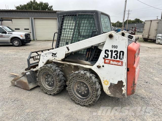 Bobcat S130  스키드로더