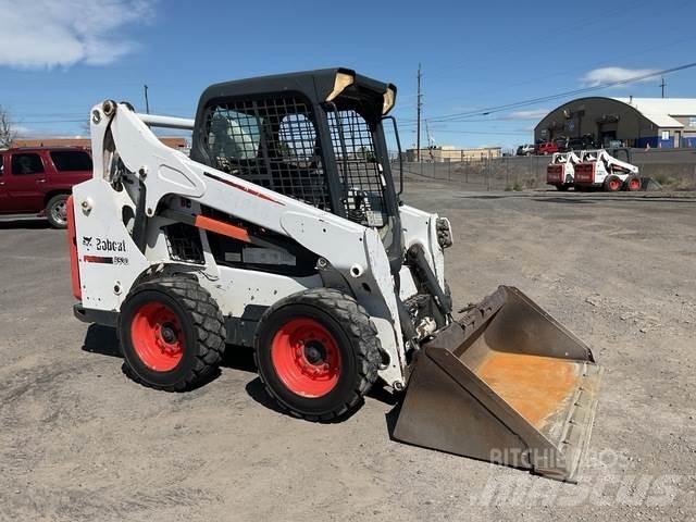 Bobcat S530  스키드로더