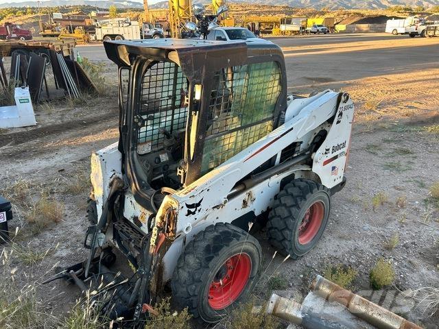 Bobcat S550  스키드로더