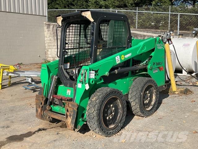 Bobcat S550  스키드로더