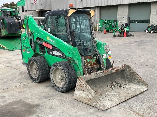 Bobcat S570  스키드로더