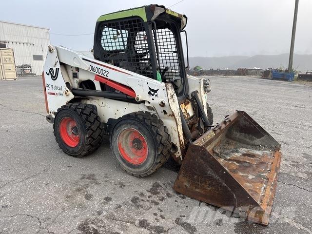 Bobcat S630  스키드로더