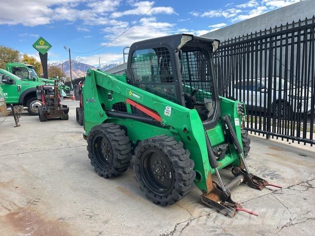 Bobcat S630  스키드로더
