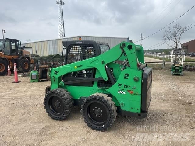 Bobcat S650  스키드로더