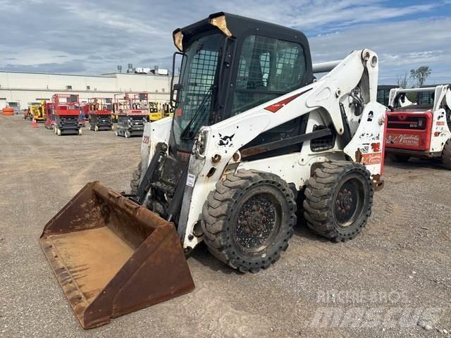 Bobcat S650  스키드로더
