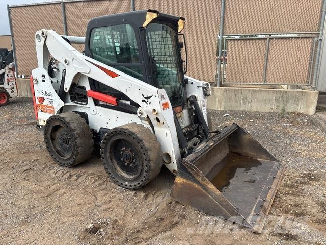 Bobcat S650  스키드로더