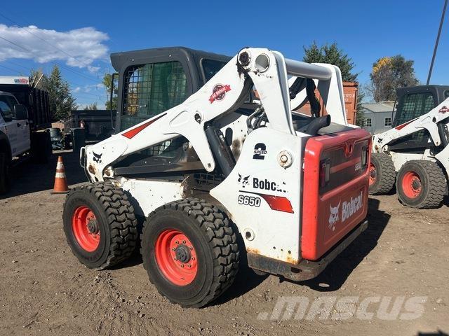 Bobcat S650  스키드로더