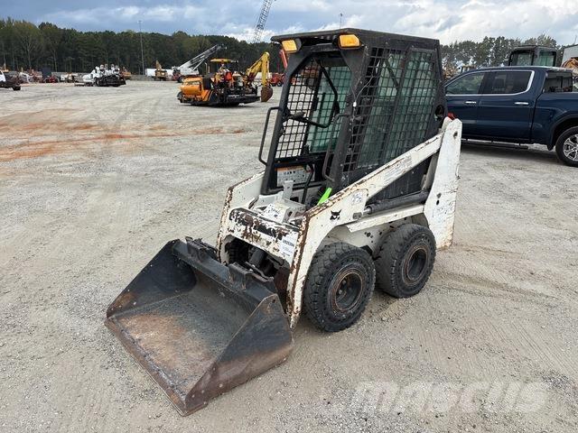 Bobcat S70  스키드로더