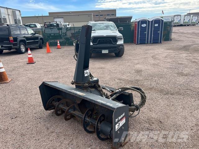 Bobcat SB200 제설기