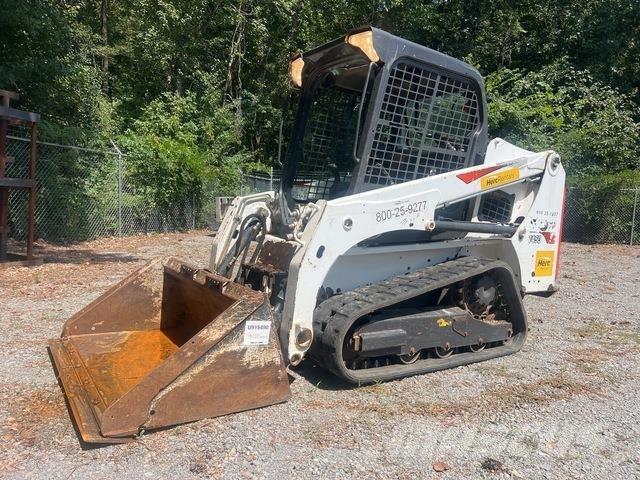 Bobcat T450  스키드로더